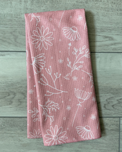 Load image into Gallery viewer, Desert Pink Floral Towel