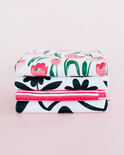 Load image into Gallery viewer, Lipstick Stripe Towel