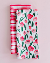 Load image into Gallery viewer, Valentine's Tulip Towel