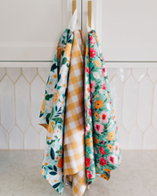Load image into Gallery viewer, Sunny Picnic Towel