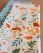 Load image into Gallery viewer, Autumn Feast Towel
