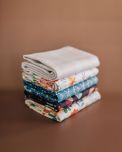 Load image into Gallery viewer, Harvest Plaid Towel