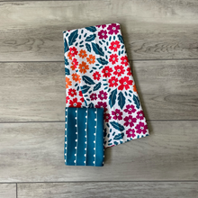 Load image into Gallery viewer, Emerald Boho Washcloth