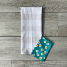Load image into Gallery viewer, Greige Buffalo Plaid Towel