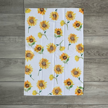 Load image into Gallery viewer, Marilyn's Sunflower Towel