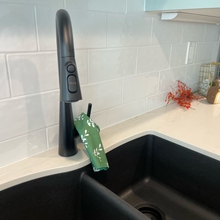 Load image into Gallery viewer, Green Leaves Washcloth