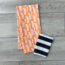 Load image into Gallery viewer, Black and White Bold Stripe Washcloth