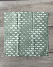 Load image into Gallery viewer, Olive Arrow Washcloth