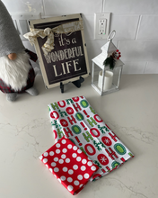 Load image into Gallery viewer, Holiday Glow Washcloth