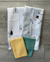 Load image into Gallery viewer, Black and Gold Tree Towel