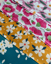 Load image into Gallery viewer, Deep Turquoise Floral Bliss Towel