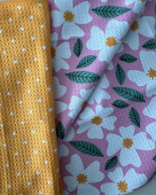 Load image into Gallery viewer, Violet Blossom Towel