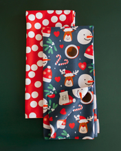 Load image into Gallery viewer, Jolly Dots Towel