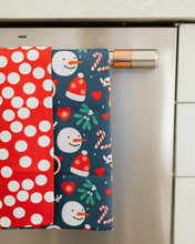 Load image into Gallery viewer, Jolly Dots Towel