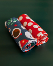 Load image into Gallery viewer, Jolly Dots Towel