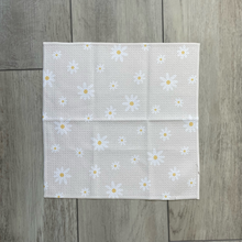 Load image into Gallery viewer, Field of Daisies Washcloth