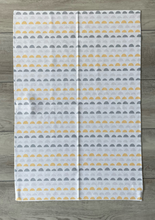 Load image into Gallery viewer, Sunrise Towel