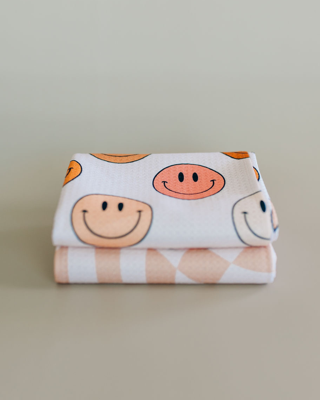 Smilies Towel