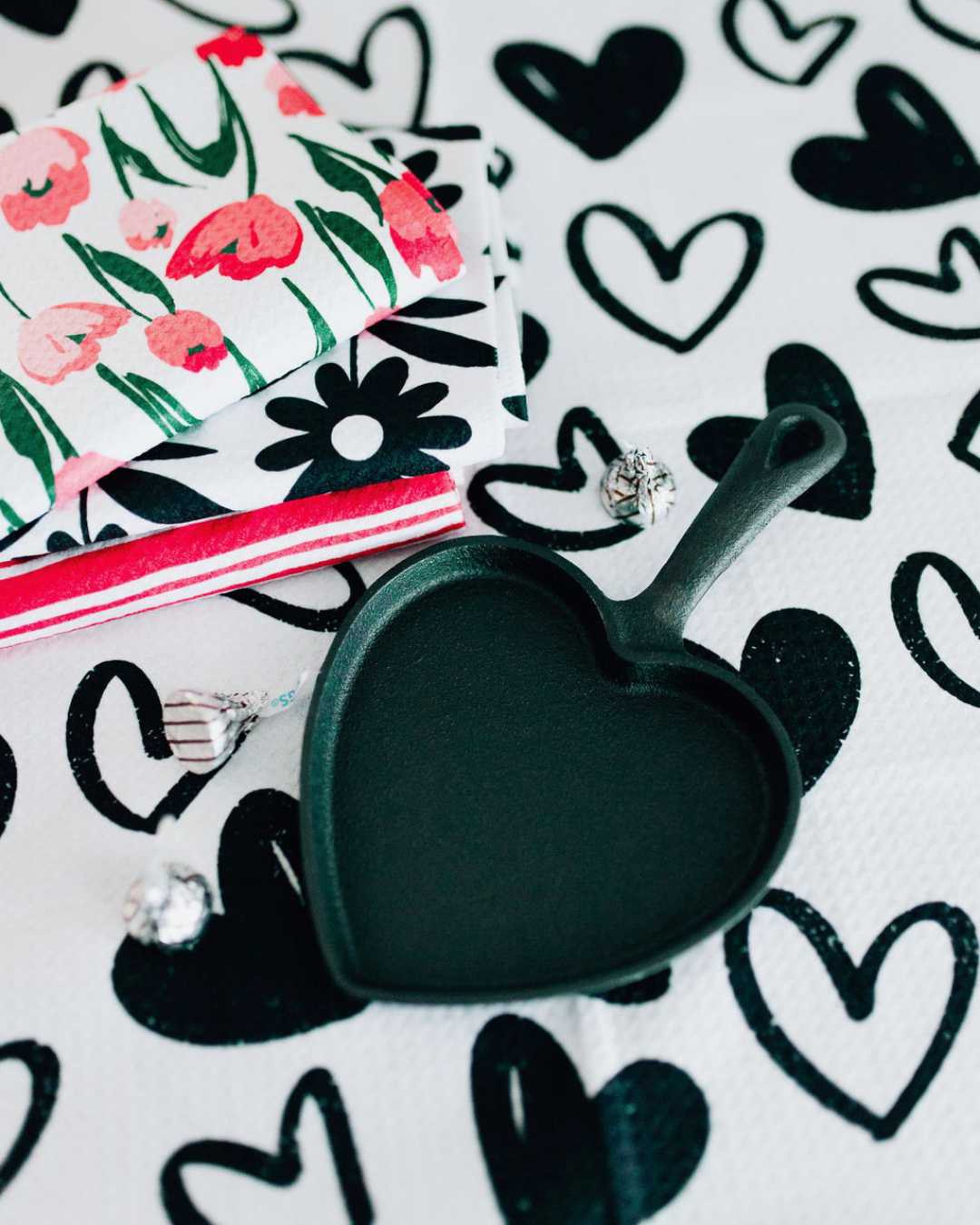 Sweetheart Noir Towel
