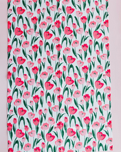 Load image into Gallery viewer, Valentine&#39;s Tulip Towel
