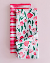 Load image into Gallery viewer, Valentine&#39;s Tulip Towel
