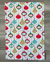 Load image into Gallery viewer, Retro Ornaments Towel
