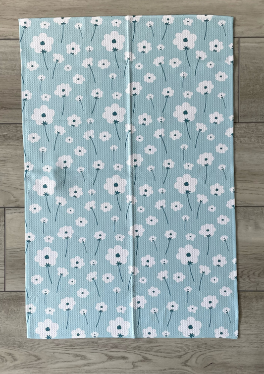Sky Blue Daisy Towel
